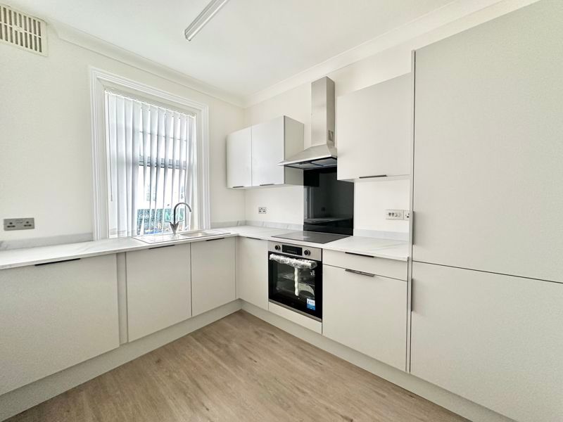 Property photo 2 of 8 Kitchen