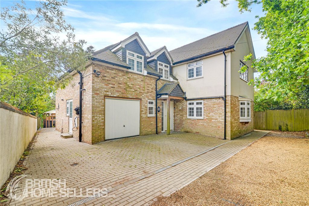 Property photo 1 of 19 Picture No. 08