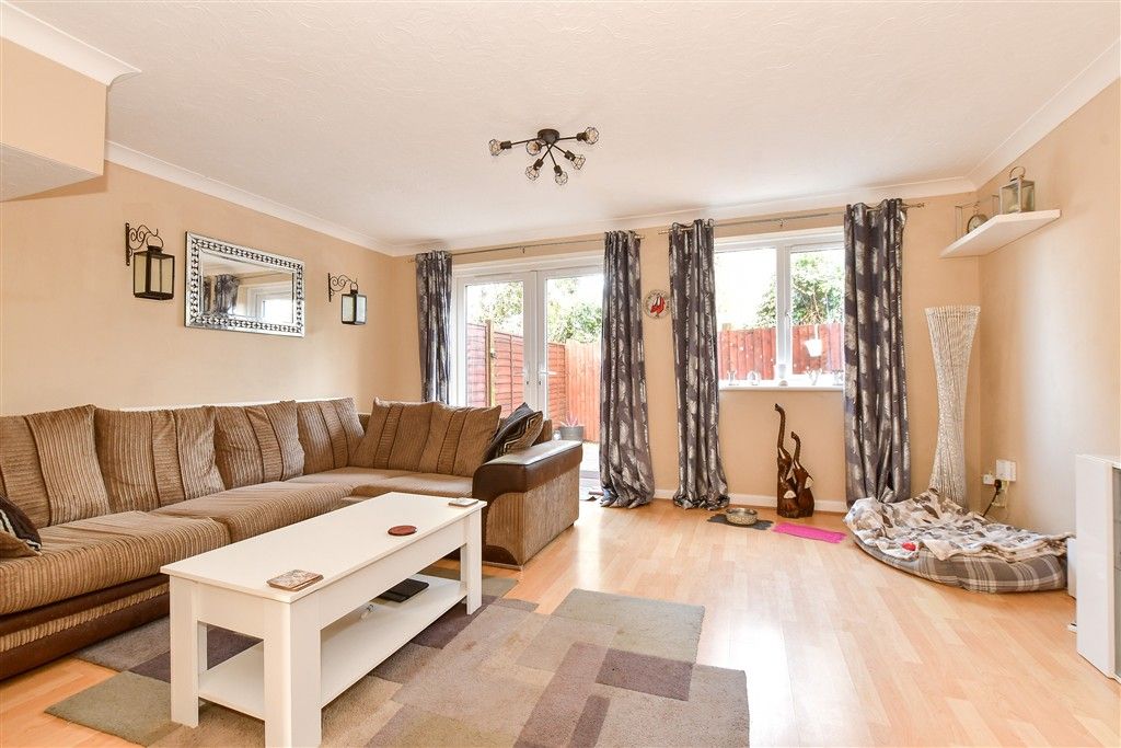 Property photo 2 of 10 Lounge/Dining Room