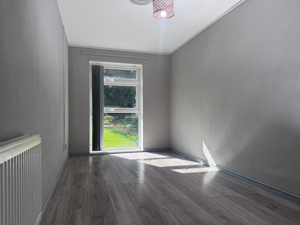 Property photo 3 of 11 3.Jpg