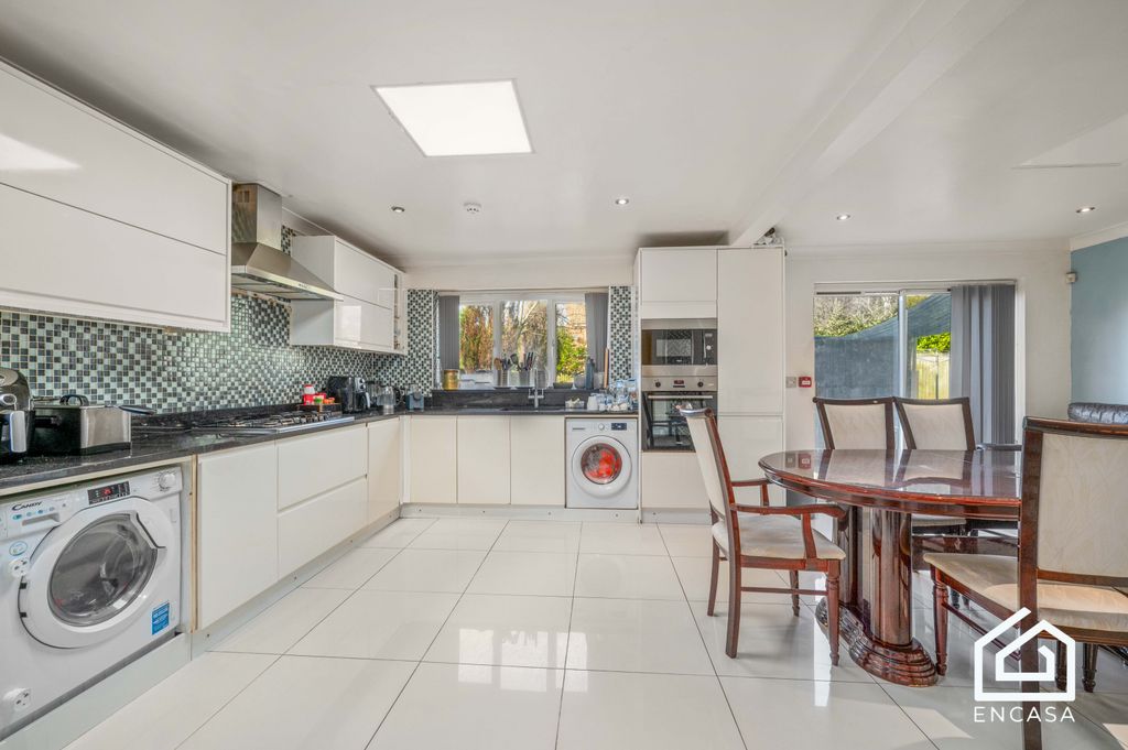 Property photo 3 of 24 Aps_3513