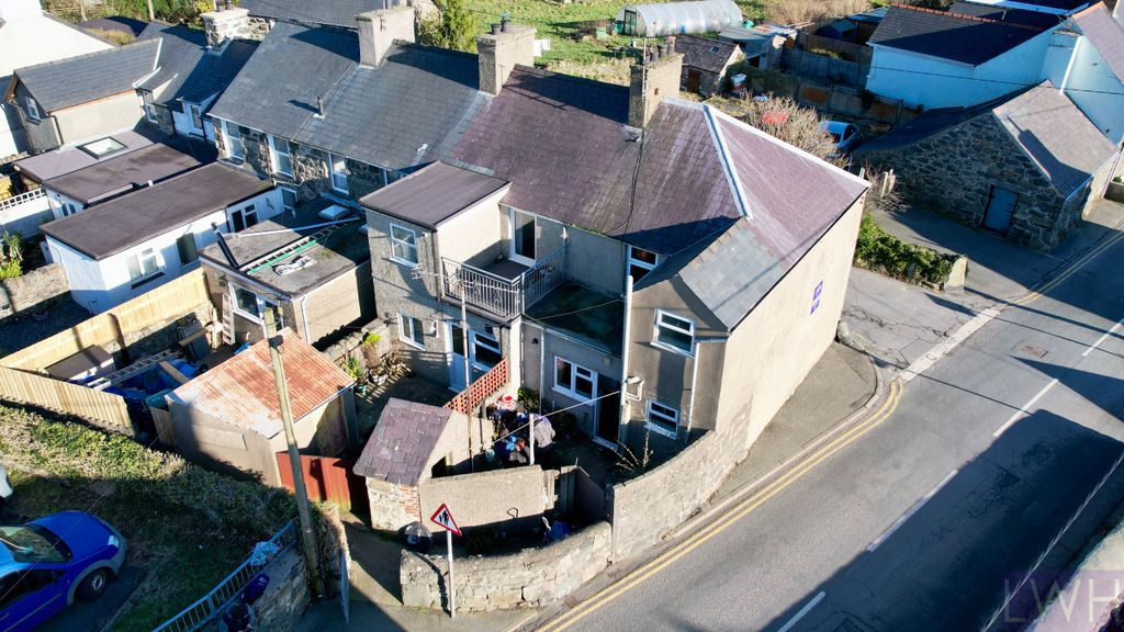 Property photo 3 of 19 3