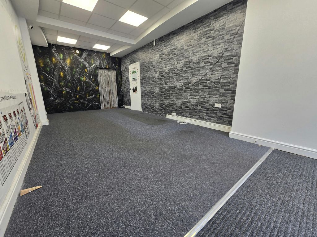 Property photo 3 of 8 Shop Floor