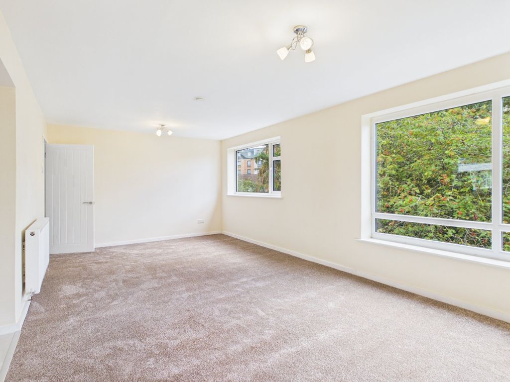 Property photo 2 of 11 Picture No. 03