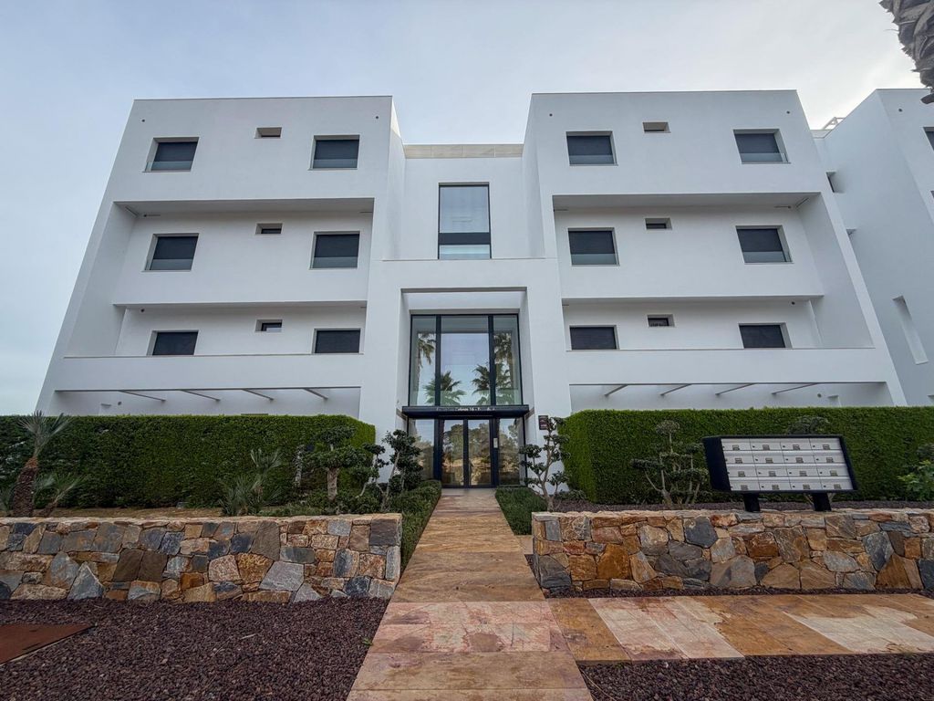 Property photo 3 of 31