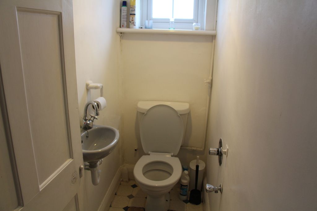 Property photo 3 of 3