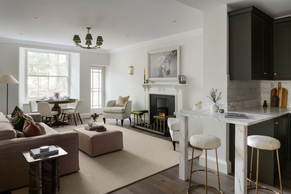 Property photo 2 of 41 Clever Layout