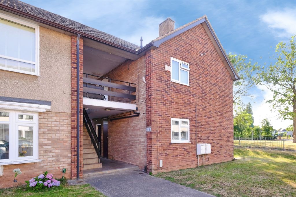 Property photo 1 of 18
