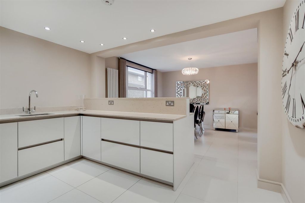 Property photo 2 of 11 2.Jpg