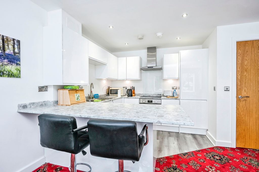 Property photo 2 of 16 Photography