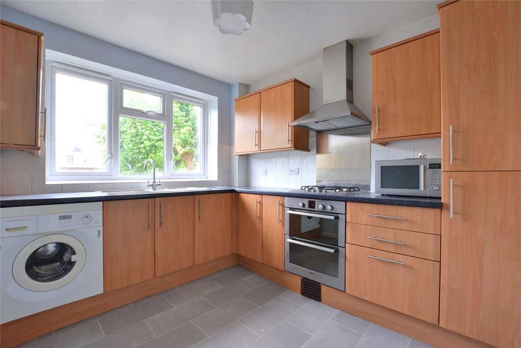 Property photo 2 of 6 Picture No. 19