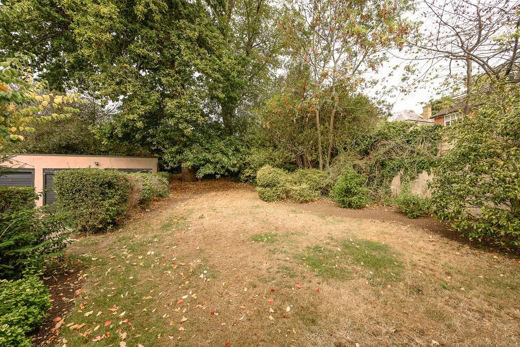 Property photo 2 of 15