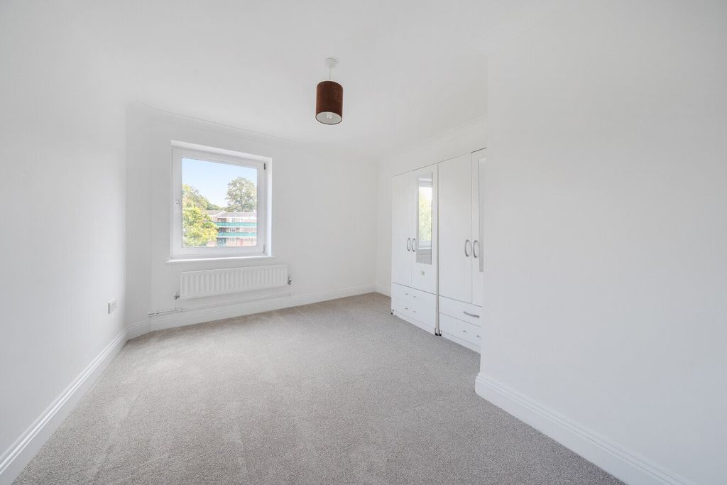 Property photo 2 of 15 Picture No. 09
