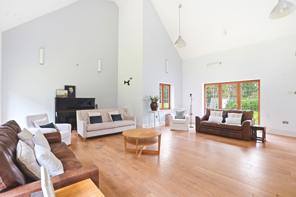 Additional image 18 of 6 bed detached house for saleBirchwood Dell, Bessacar, Doncaster DN4