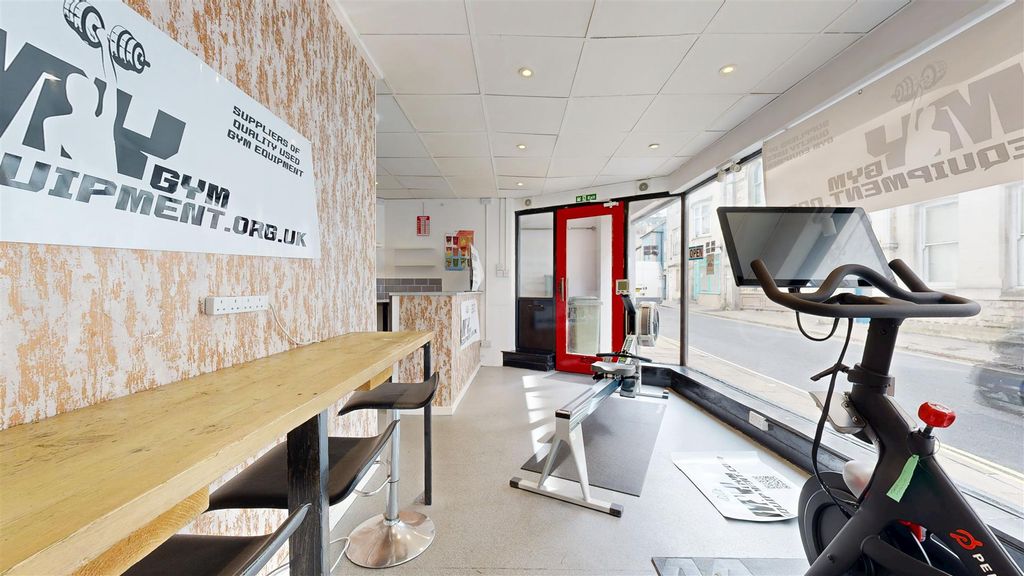 Property photo 2 of 7 04102026_153818.Jpg