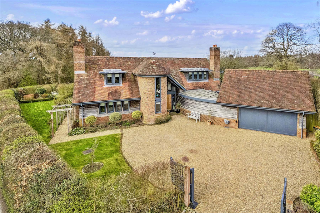 Property photo 1 of 20