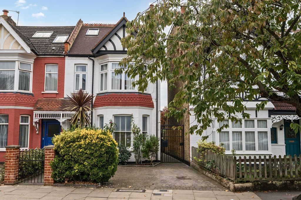 Property photo 1 of 20 1360291-20-68De83...