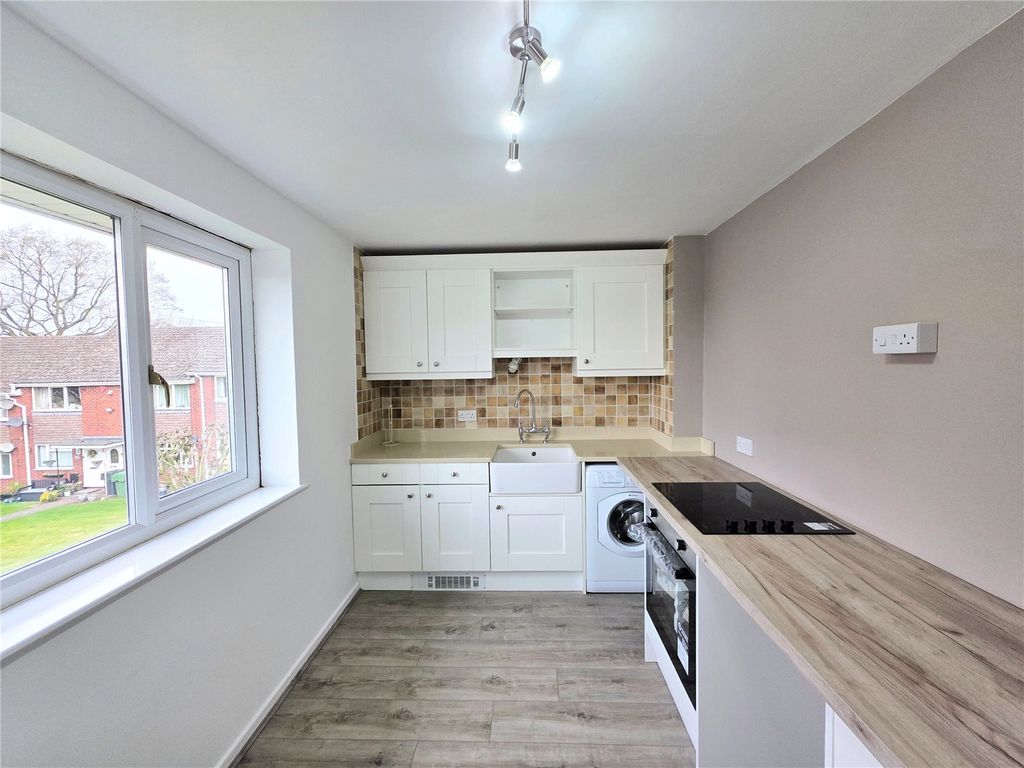 Property photo 2 of 8 Picture No. 03