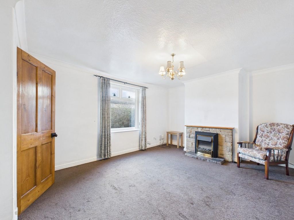 Property photo 3 of 16 Cam01268G0-Pr0417-Still010.Jpg