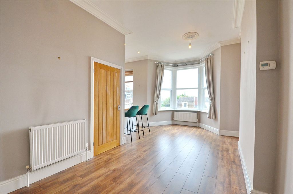 Property photo 2 of 9 Picture No. 02