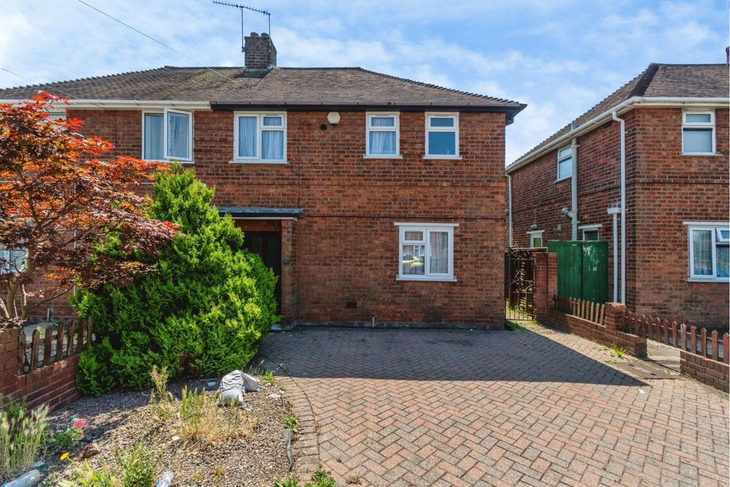Property photo 1 of 15