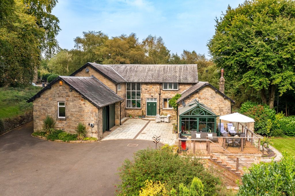 Property photo 1 of 32 3350730