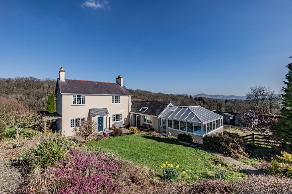 Property photo 1 of 38 Front Elevation