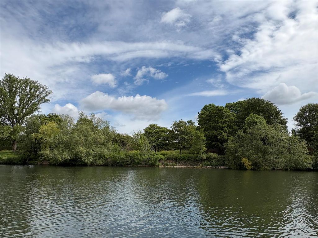 Property photo 2 of 39 Island2.Jpg