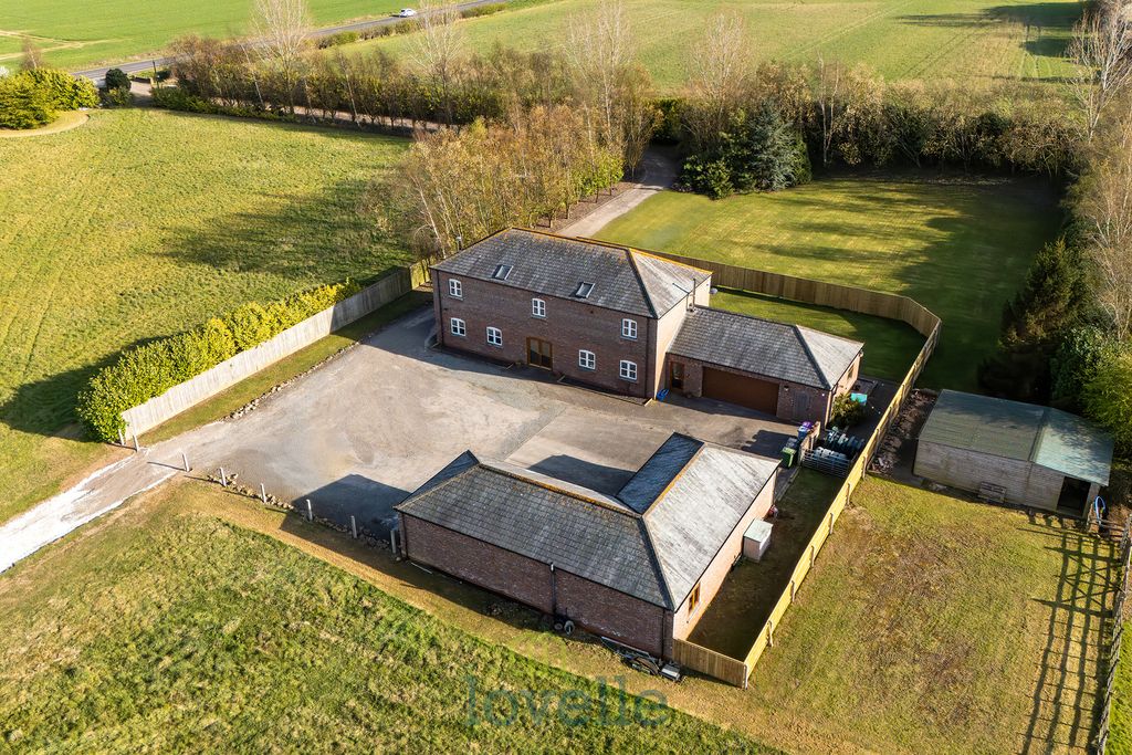 Property photo 1 of 34
