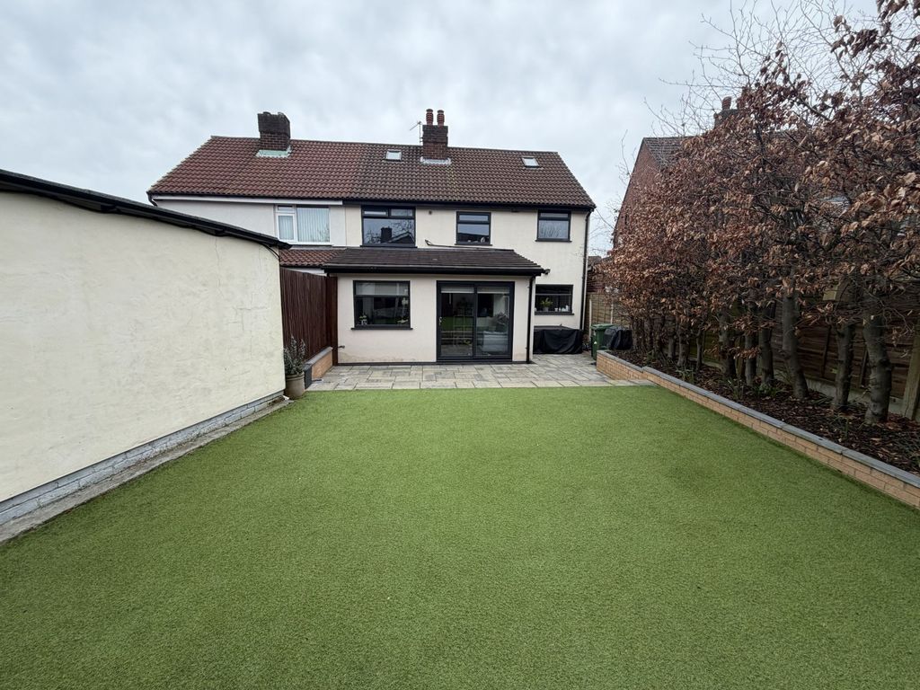 Property photo 2 of 39