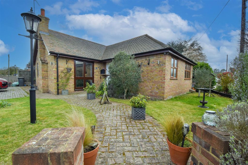 Property photo 1 of 15 Dsc_0129.Png