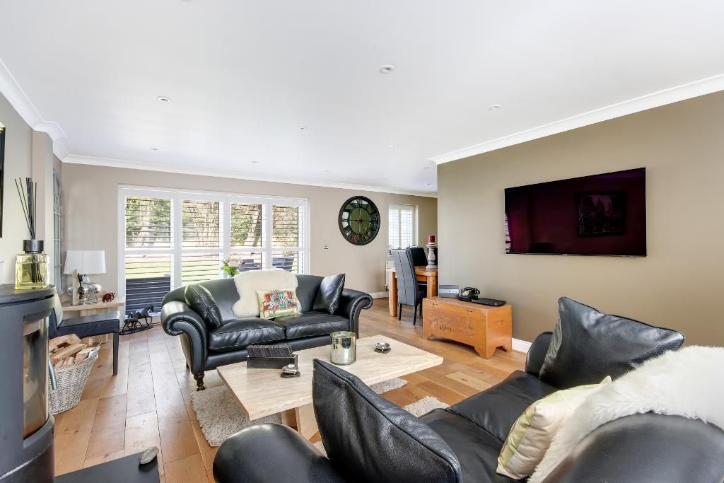 Property photo 3 of 18 Photo 3