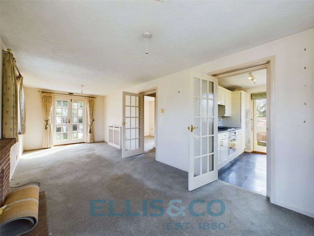 Property photo 3 of 9 Picture No. 02