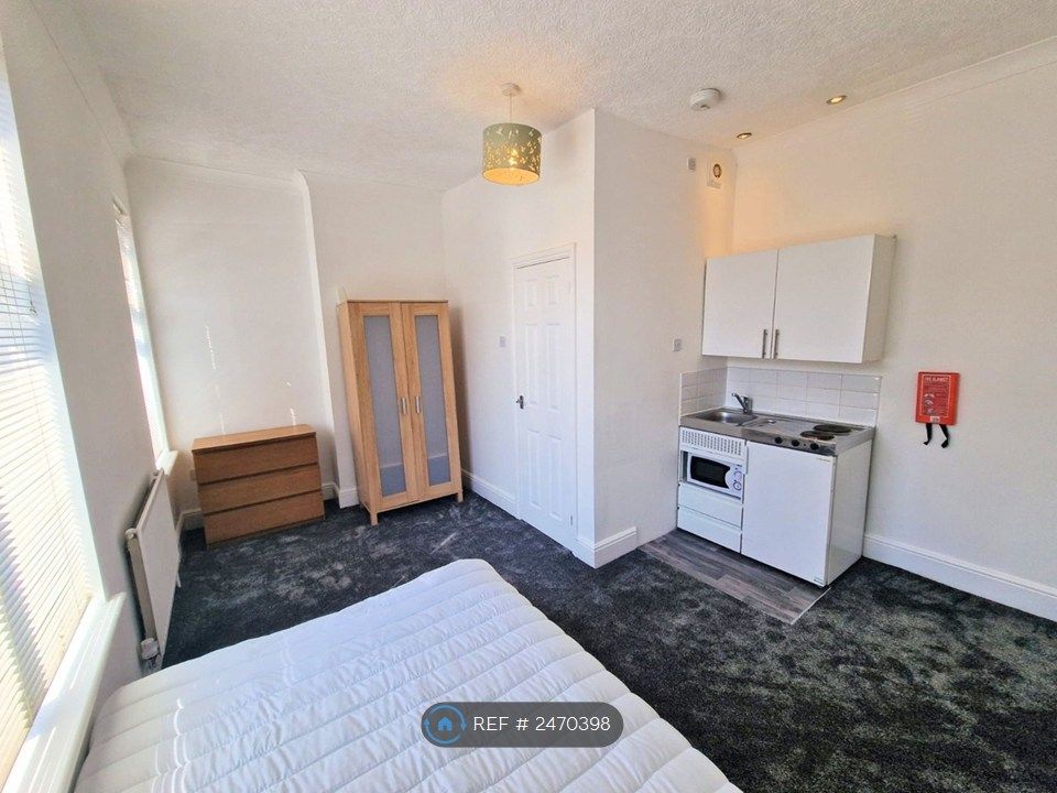 Property photo 3 of 26