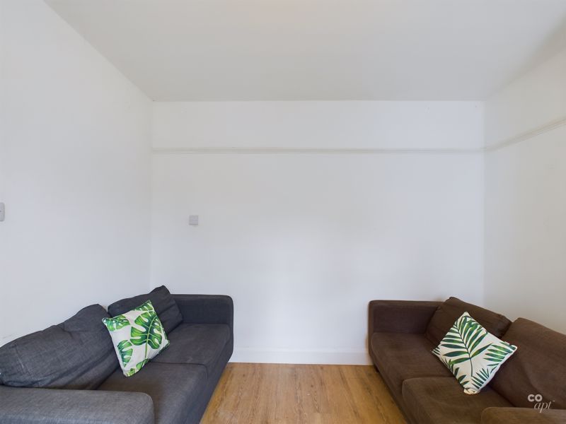 Property photo 3 of 16 Sofa Area
