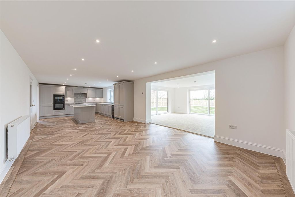 Property photo 3 of 40 L J Imaging-62.Jpg