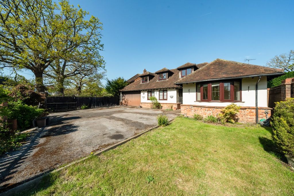 Property photo 1 of 21