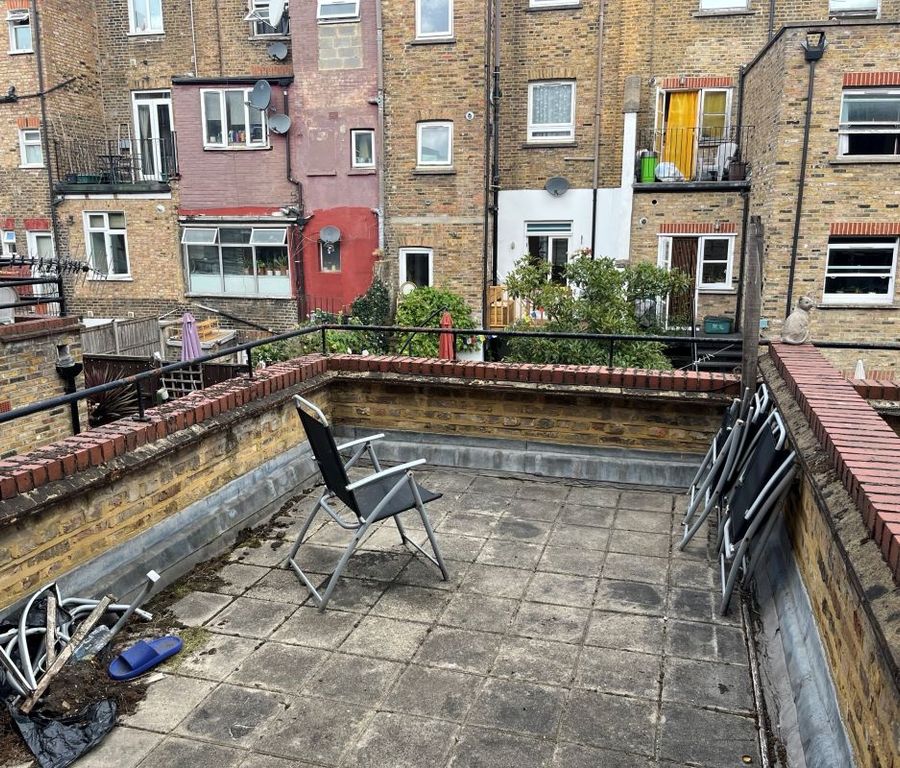Property photo 2 of 19