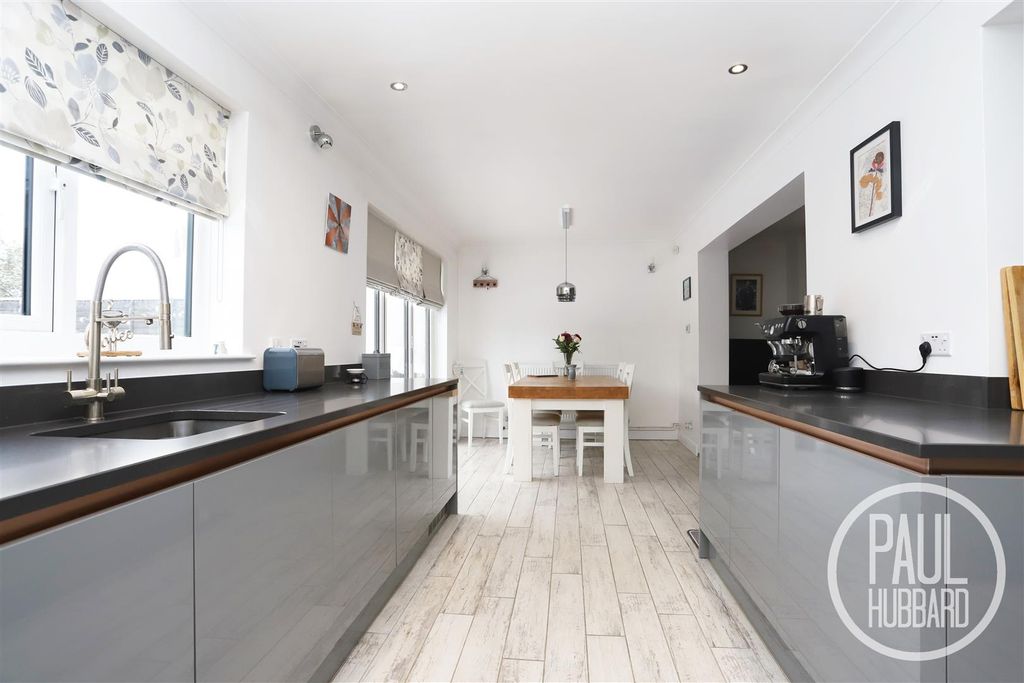 Property photo 3 of 26 Img_0360-2.Jpg