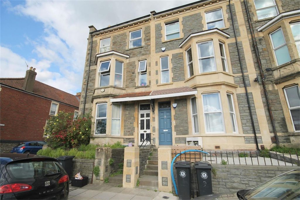 Property photo 1 of 5 Front.Jpg