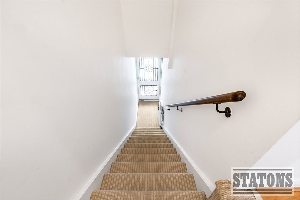 Property photo 2 of 14 Picture No. 26