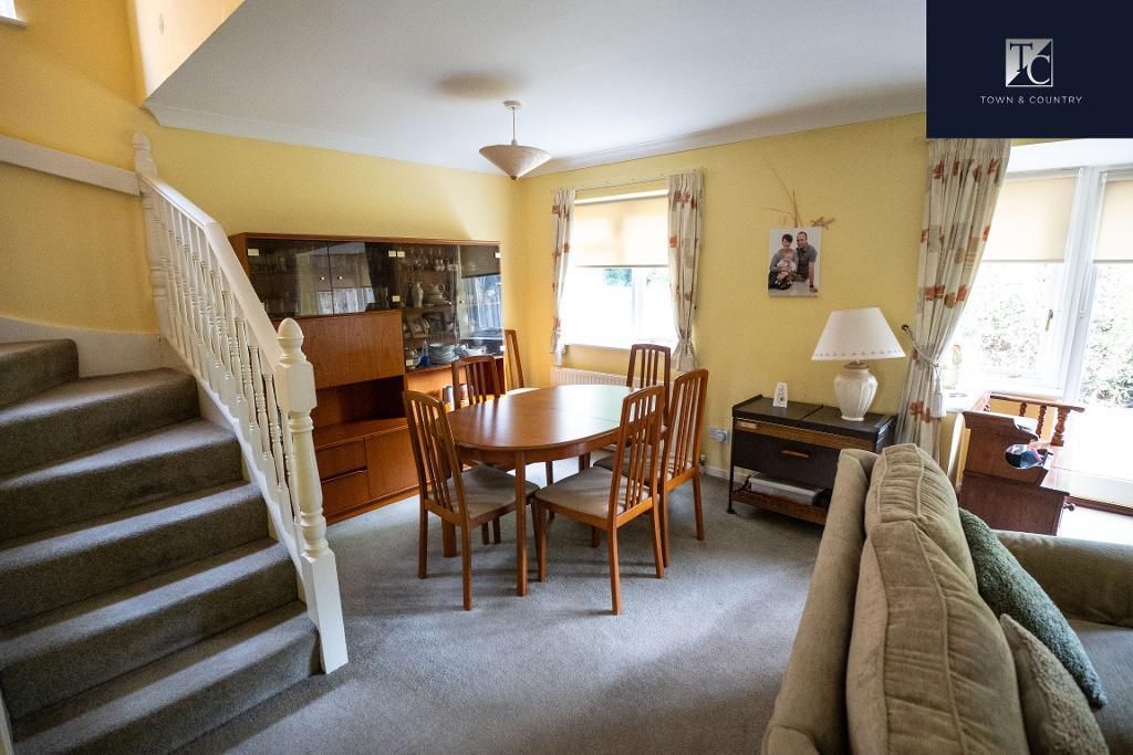 Property photo 3 of 21