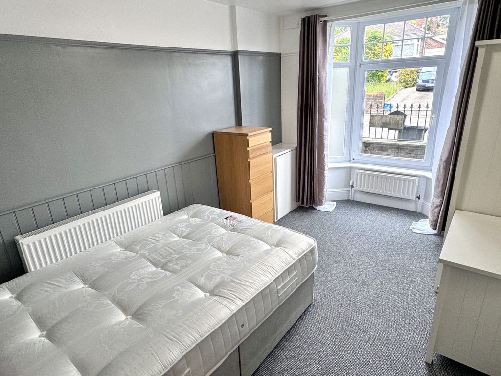 Property photo 1 of 7 Img_4272