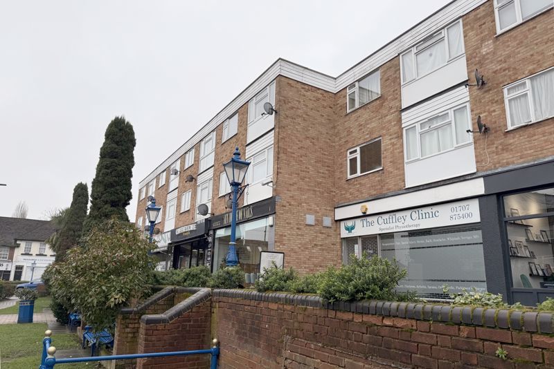 Property photo 1 of 9 Photo 8