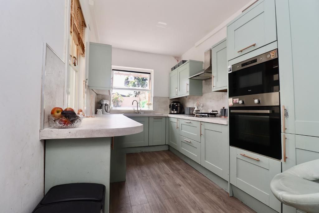 Property photo 2 of 11 Photo 2