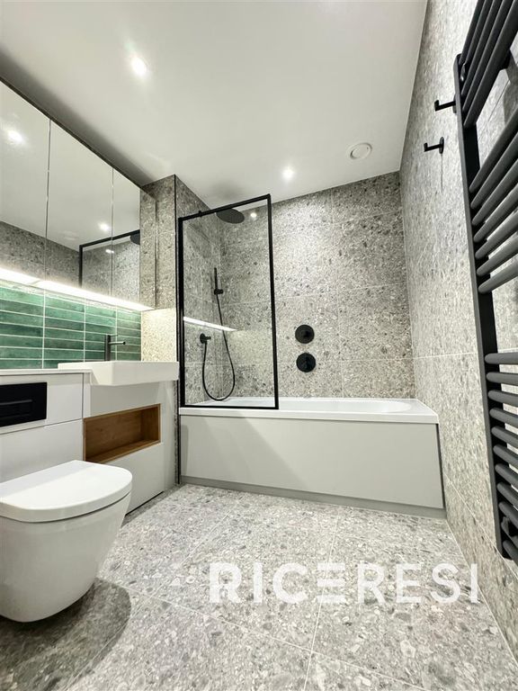 Property photo 1 of 6 Rvu22Nm5J0Ivdpvgcmyepg.Jpg