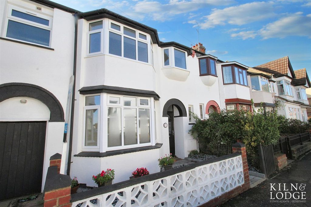 Property photo 1 of 15
