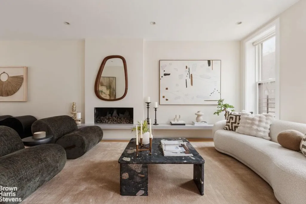 Property photo 3 of 12 <Alttext/>