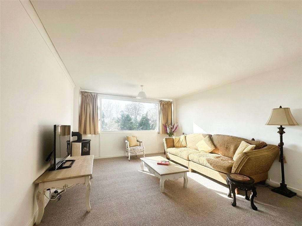 Property photo 3 of 14 Picture No. 01
