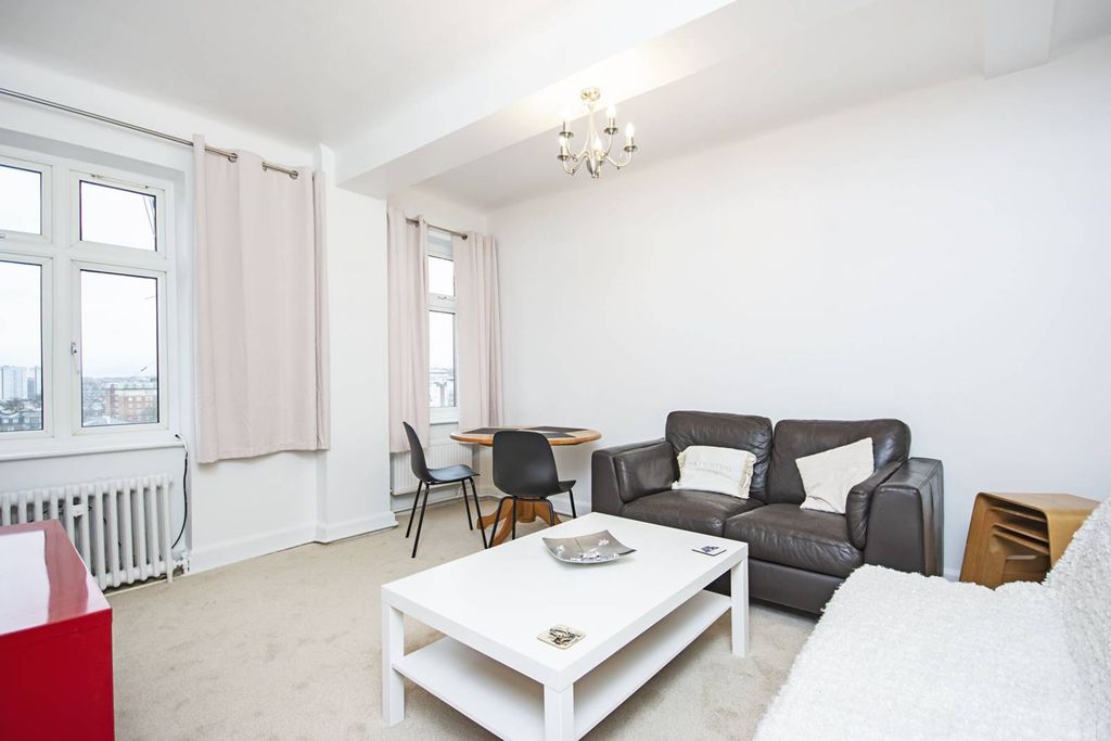 Property photo 2 of 7